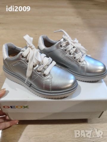Обувки Geox 