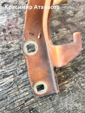 Панта преден капак дясна  за Шевролет Каптива 2008г, снимка 2 - Части - 51345001