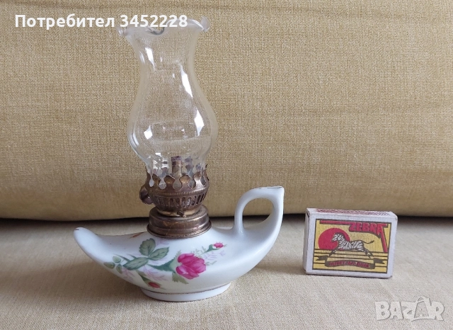 Лампа газена малка за колекционери порцелан , снимка 6 - Антикварни и старинни предмети - 51779314