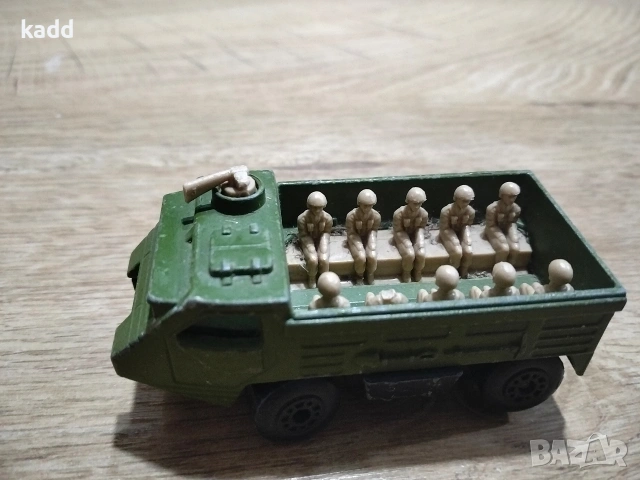 Matchbox Personnel Carrier, снимка 2 - Колекции - 53067125