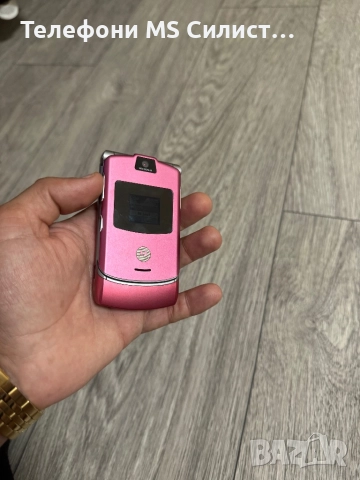 Motorola v3 V3 Моторола pink Розов, снимка 2 - Motorola - 51951969