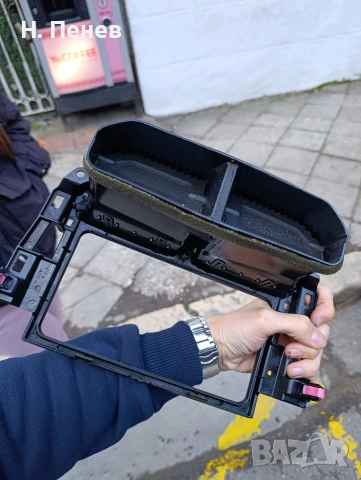 Централна конзола с въздуховоди Toyota RAV4 XA20, снимка 5 - Части - 54103924