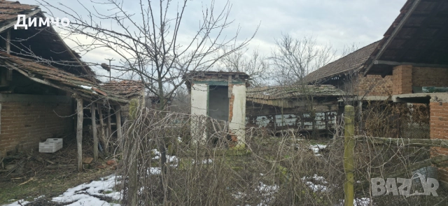 ОТ СОБСТВЕНИК! Мащабен имот на шосе до река Лом – 2 къщи, 3.6 дка двор и кладенец, снимка 13 - Къщи - 52988865
