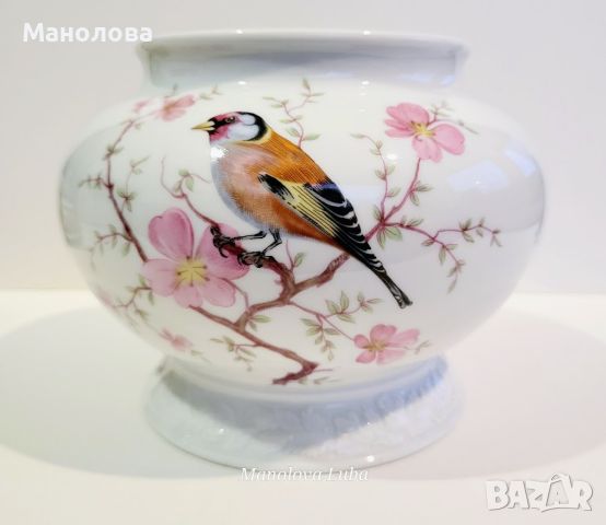 Ръчно рисувана порцеланова ваза Seltmann Weiden Bavaria ROSE, снимка 1