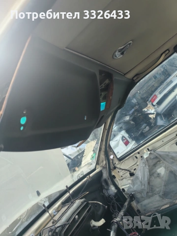 Зелен интериор от Мерцедес 190 , снимка 7 - Автомобили и джипове - 53722124