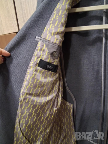 р-р 48 Boss сако, снимка 9 - Сака - 52904305