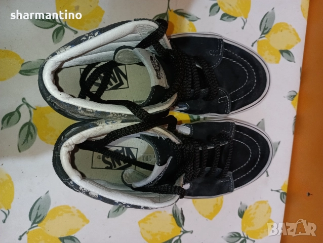 Vans кожени с черепи N 36,5, снимка 6 - Кецове - 52977099