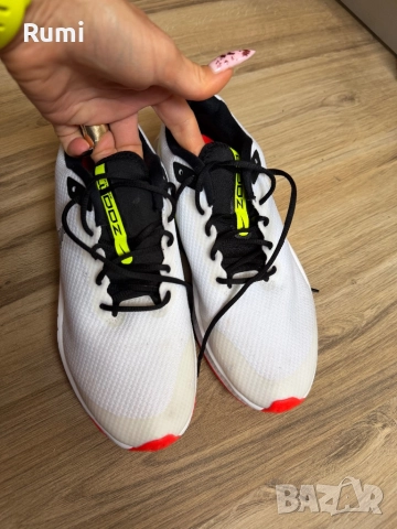 Оригинални Маратонки Nike Air Zoom Arcadia ! 38 н, снимка 2 - Маратонки - 44229846