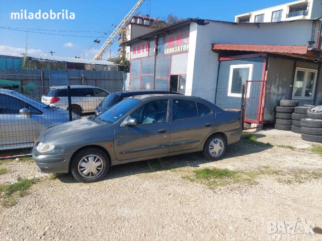 Renault Megan , снимка 4 - Автомобили и джипове - 54239866