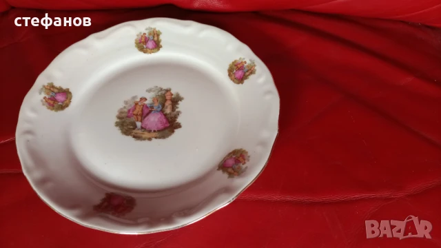 Порцеланови чинии, „Ромео и Жулиета”, различни, български, снимка 10 - Чинии - 51137159