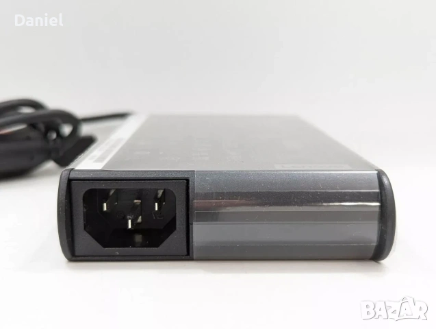 Оригинално зарядно Lenovo 230W от LOQ 15APH8, снимка 3 - Лаптоп аксесоари - 54160764