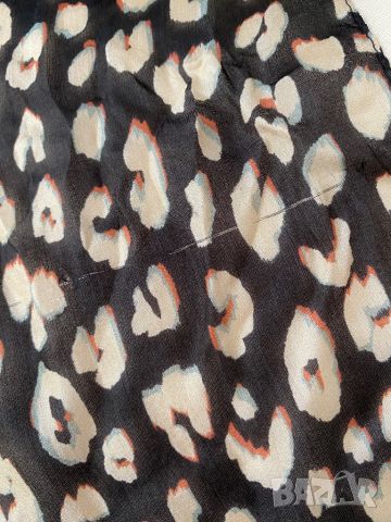 Koпринен шал в леопардов принт, снимка 4 - Шалове - 46017201