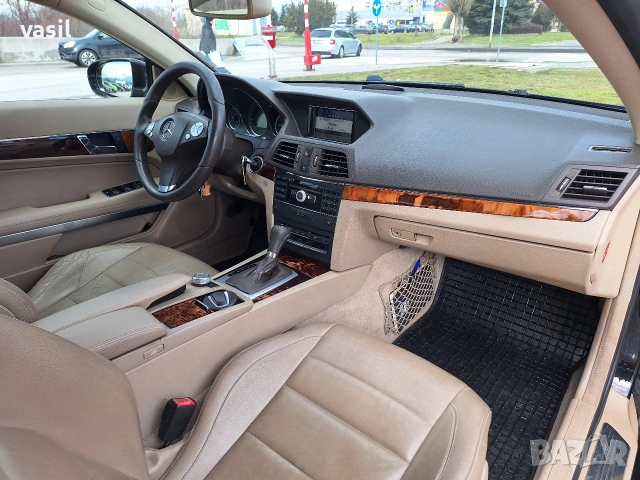 Мерцедес E350CDI, снимка 13 - Автомобили и джипове - 53406236