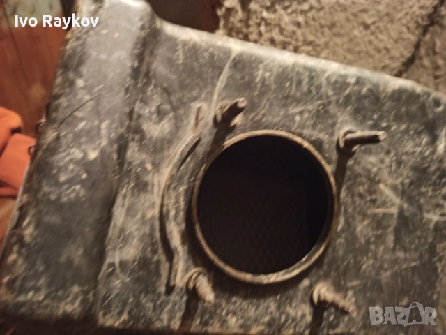 Кутия , въздушен филтър за Ford Maverick , Mazda Tribute , 2.0 бензин, снимка 7 - Части - 52497075