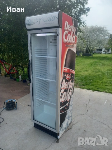 Хладилна витрина 