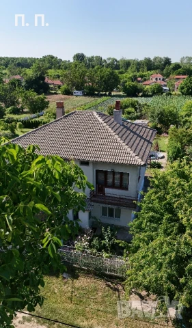 Двуетажна къща в с. Ряхово
