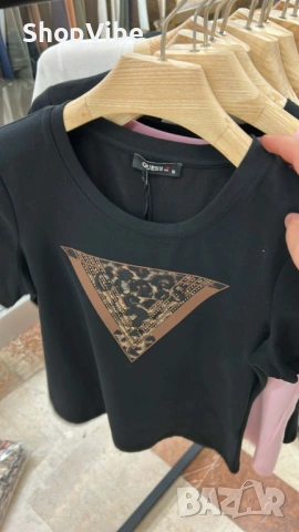 Дамска тениска Guess;Hugo реплика ААА+, снимка 7 - Тениски - 53638385