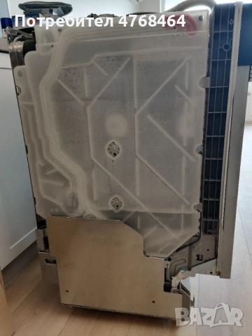 Нова съдомиялна Bosch, но явно с фабричен дефект! , снимка 4 - Съдомиялни - 53915962