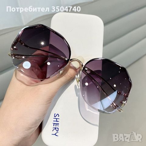 Дамски полигонални слънчеви очила , снимка 1 - Слънчеви и диоптрични очила - 45651447