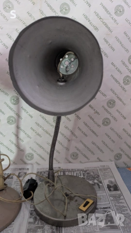 Стари промишлени лампи , снимка 4 - Настолни лампи - 54005807