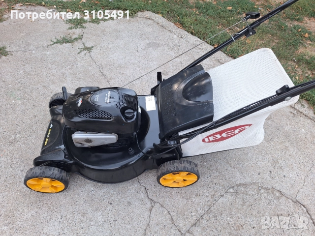 Косачка Husqvarna McCulloch Briggs 5 к.с. самоходна мулчираща с кош, снимка 12 - Градинска техника - 51646690