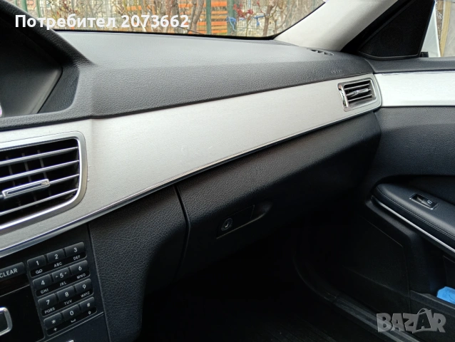 Мерцедес Е 200 CDI , снимка 13 - Автомобили и джипове - 54135494