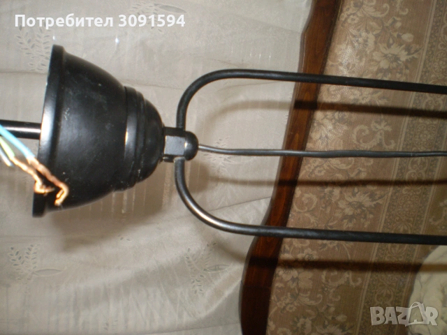 Висяща лампа от метал и стъкло , снимка 5 - Полилеи - 51830852