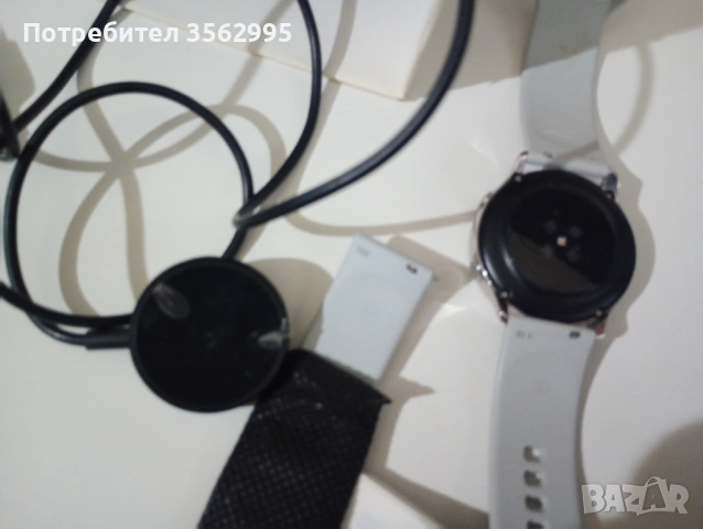 Часовник Samsung galaxy watch active , снимка 4 - Смарт часовници - 53265934