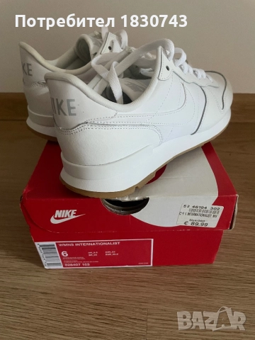 Nike дамски обувки 36,5, снимка 2 - Маратонки - 51708903