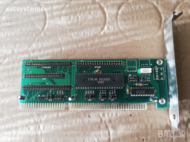 Symlab 82C202P Multi Controller 16-bit ISA IDE FLOPPY Card, снимка 1 - Други - 45011007