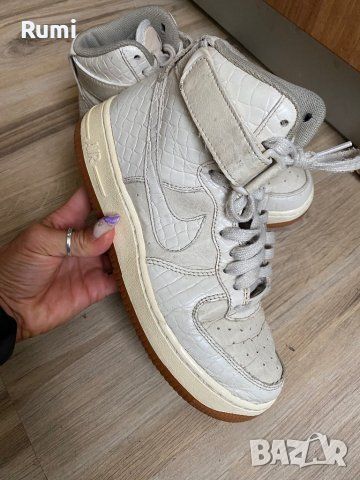 Оригинални кецове Nike Air Force 1 Hi Prm! 37,5 н, снимка 5 - Кецове - 46506909