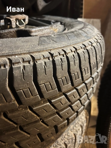 Резервна гума с крик, ключ,кука за VW Golf 4 ,Bora, снимка 2 - Аксесоари и консумативи - 53685566