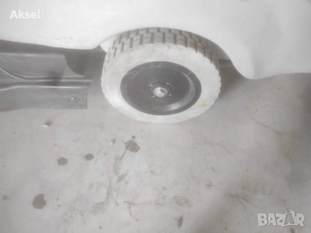 Машини за почистване на Подове , снимка 5 - Други машини и части - 52098593