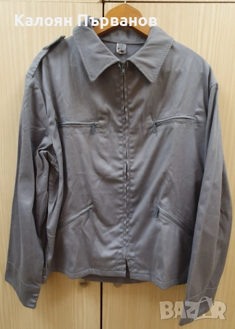 Работни дрехи военни ВВС от соца. Нови.