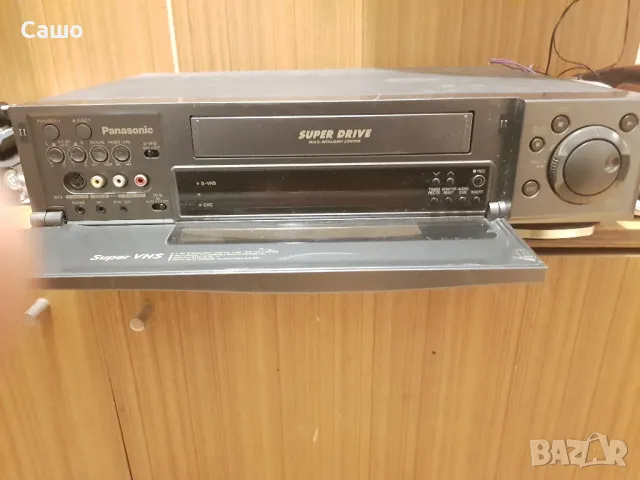 Видео Panasonic hifi stereo NV-HS900EG, снимка 3 - Плейъри, домашно кино, прожектори - 48262907