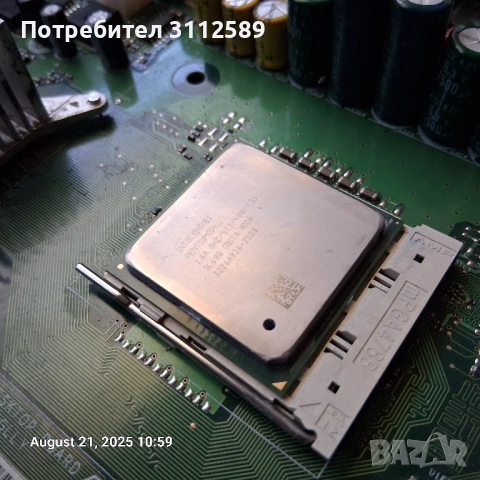 Intel D845GLLY Pentium 4 дънна платка., снимка 2 - Дънни платки - 51439131