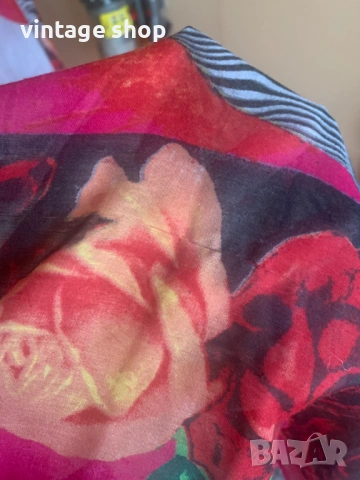 Пъстър шал с оригинален десен Desigual, снимка 6 - Шалове - 53813461