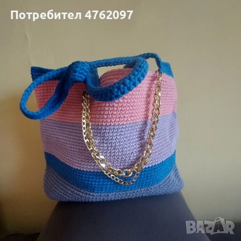 Плетени на една кука жилетката е плетена на две куки