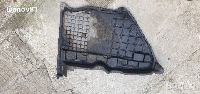 Предпазна кора под скоростна кутия за бмв е46 320д   bmw e46 320d gearbox covering  7039443, снимка 11 - Части - 46482800