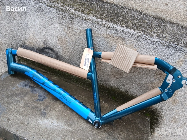 Рамка 28", нова, GHOST Souare