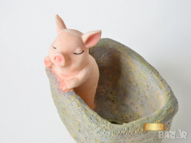 Мини Кашпа с Форма на Прасе в Корито / Закачлив Подарък за Рожден Ден / Мини Саксия за Сукуленти, снимка 3 - Саксии и кашпи - 52395247
