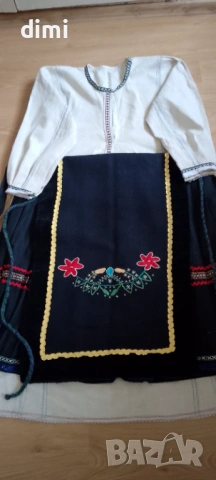 Автентична Северняшка Носия с престилка по избор перфектна , снимка 3 - Антикварни и старинни предмети - 53438666