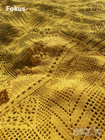 Стара голяма жълта покривка плетена на една кука, снимка 5 - Антикварни и старинни предмети - 53280144