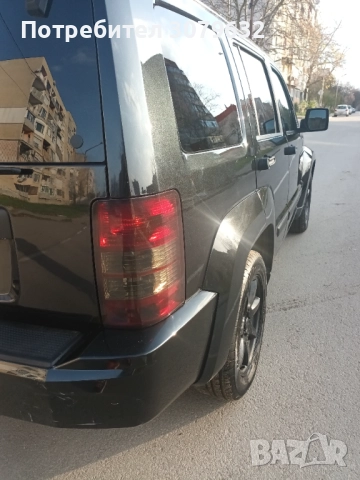 Jeep Cherokee , снимка 4 - Автомобили и джипове - 52683416