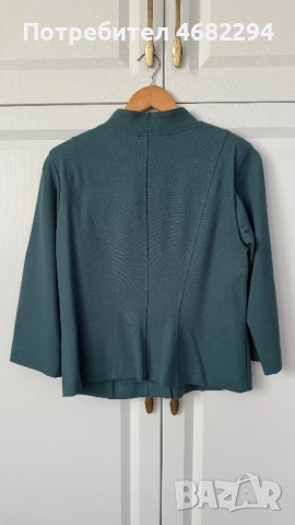 Дамски костюм, снимка 2 - Костюми - 52814859