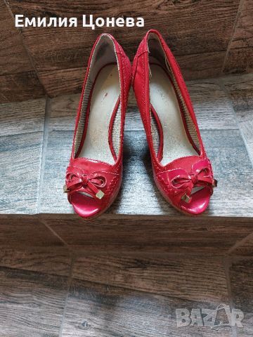 червени лачени обувки, снимка 6 - Дамски обувки на ток - 46458182