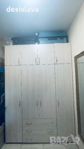Четирикрилен гардероб, снимка 2 - Гардероби - 52464435
