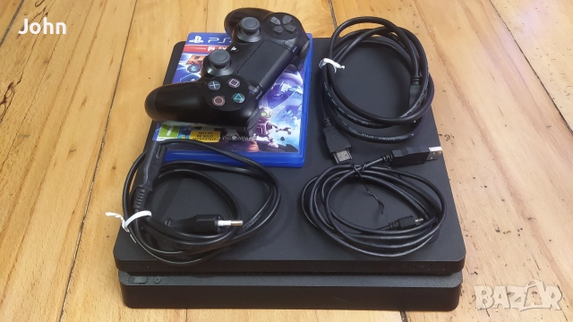 PS4 | PS 4 slim 500 гб + Джойстик + Ratchet & Clank + Всички кабели | Playstation | Почистена