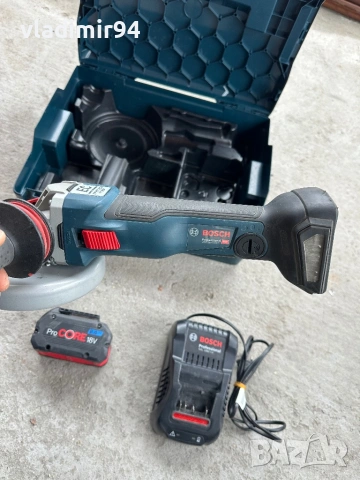 Bosch GWS 18V-10 C ъглошлайф, снимка 4 - Ъглошлайфи - 52898450