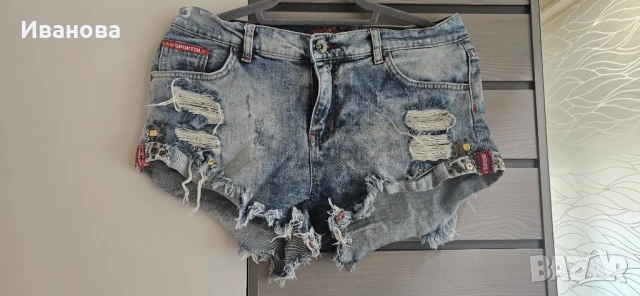 Дънкови панталони , снимка 5 - Къси панталони и бермуди - 51158189